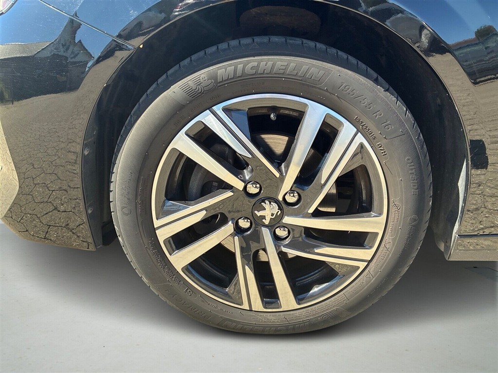 Peugeot 208 Evolution billede 9