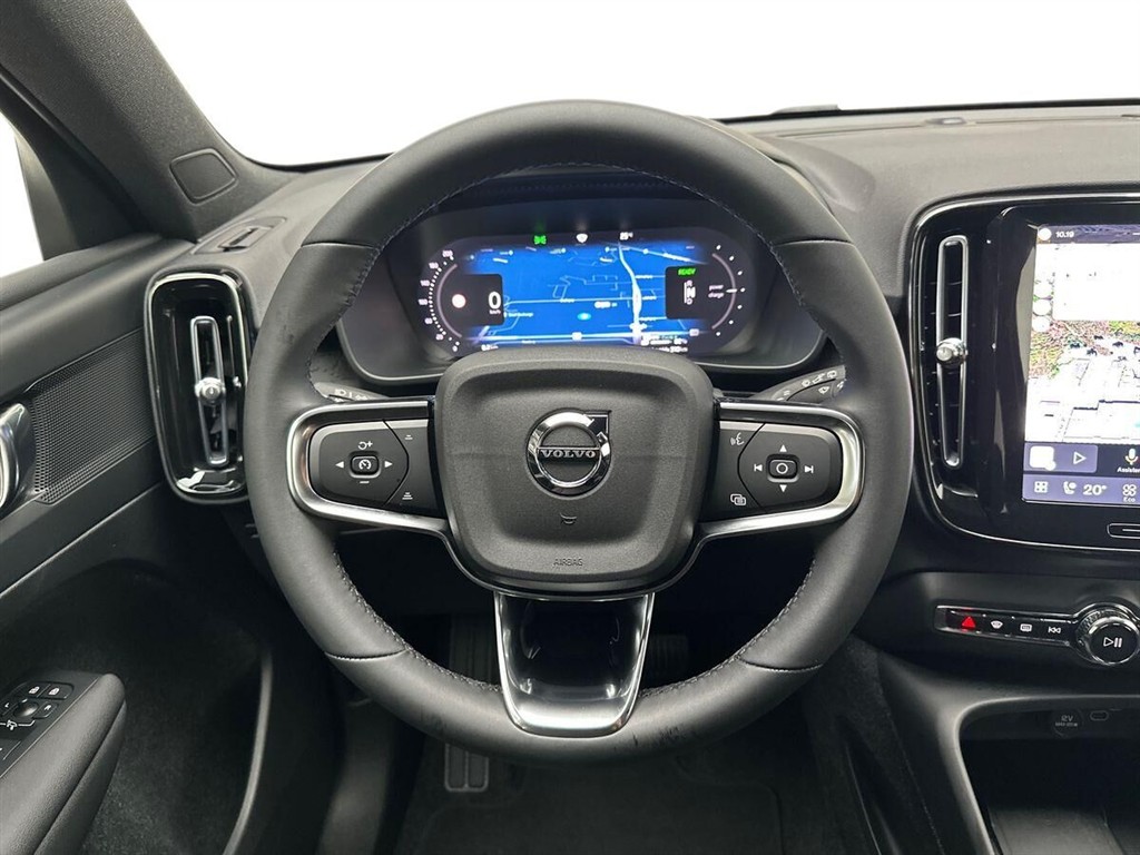 Volvo XC40 Plus billede 11