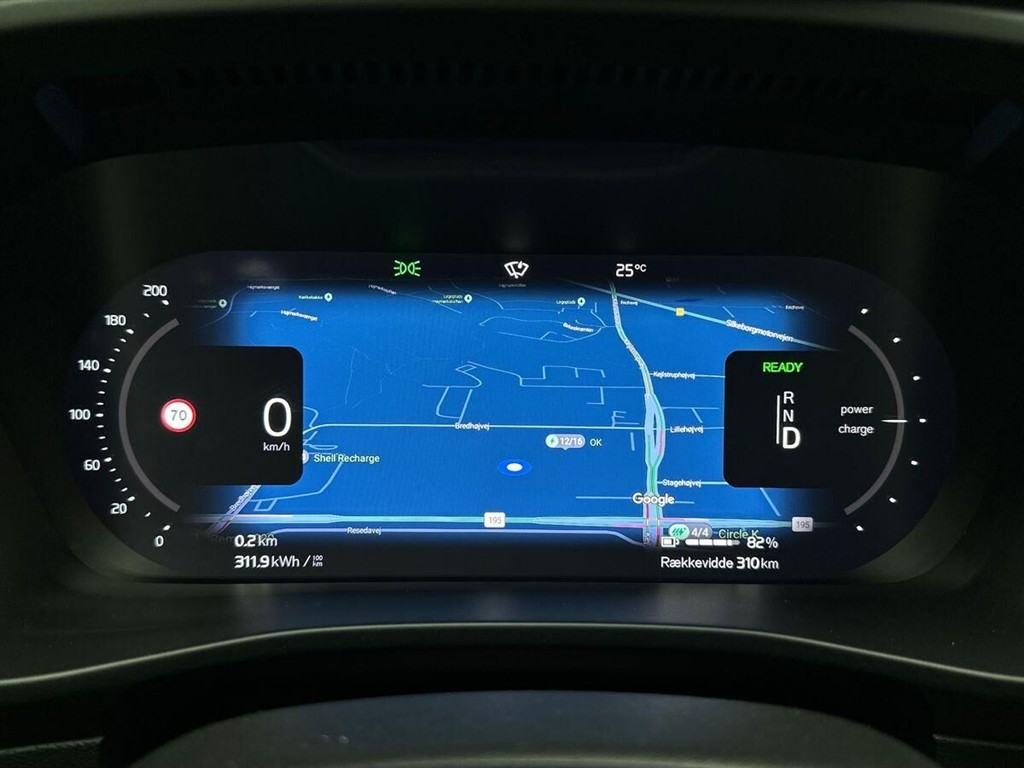 Volvo XC40 Plus billede 12