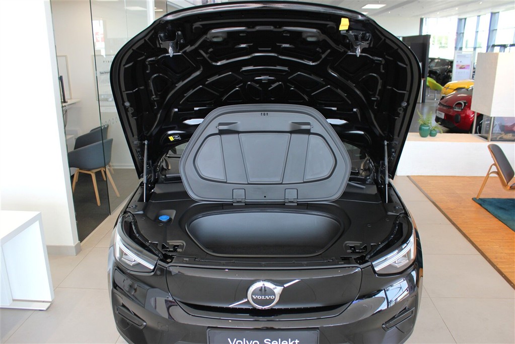 Volvo XC40 Plus billede 16