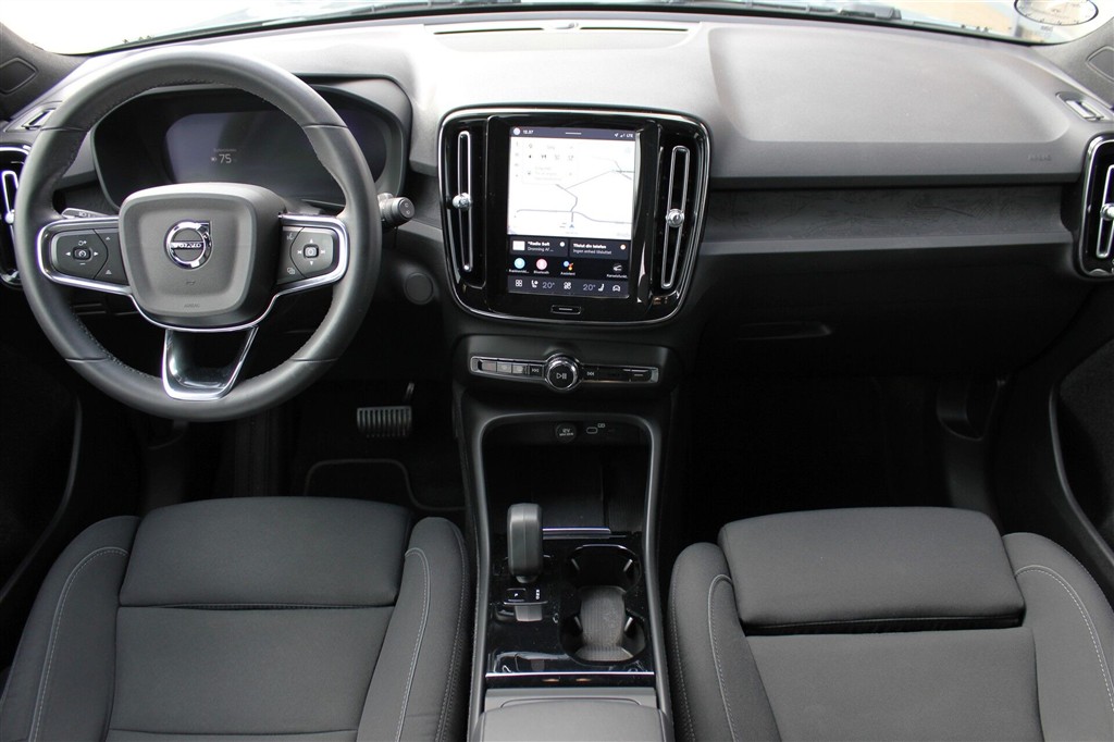 Volvo XC40 Plus billede 6