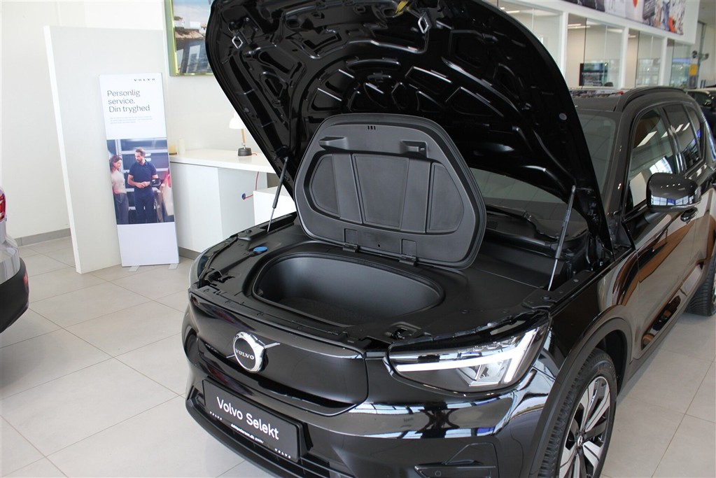 Volvo XC40 Plus billede 12