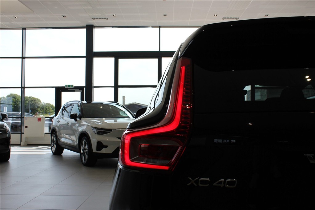 Volvo XC40 Plus billede 15