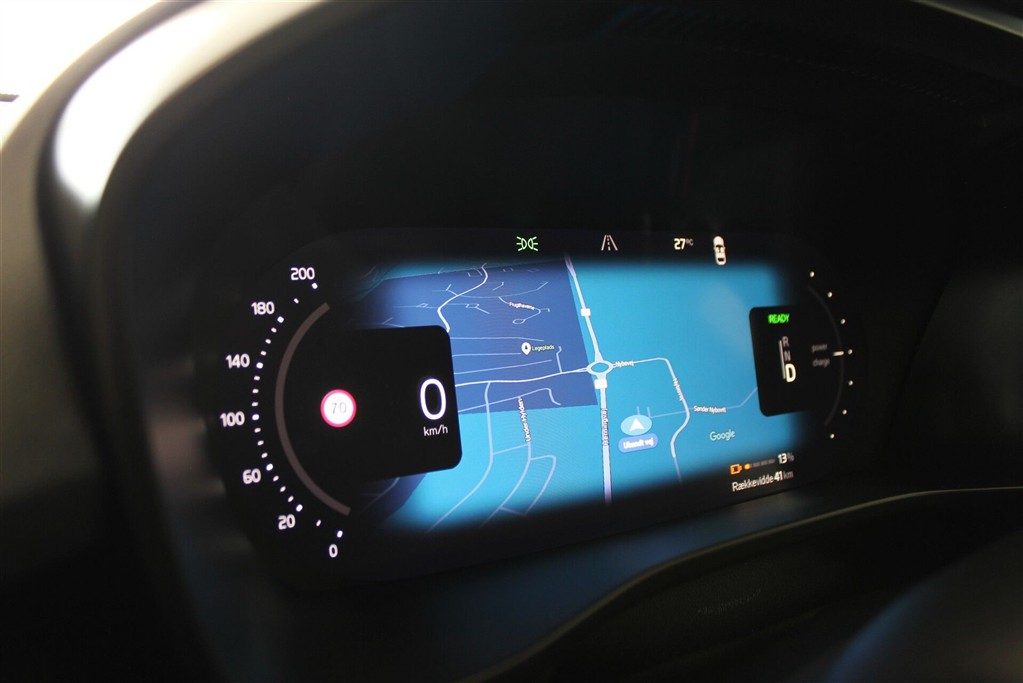 Volvo XC40 Plus billede 16