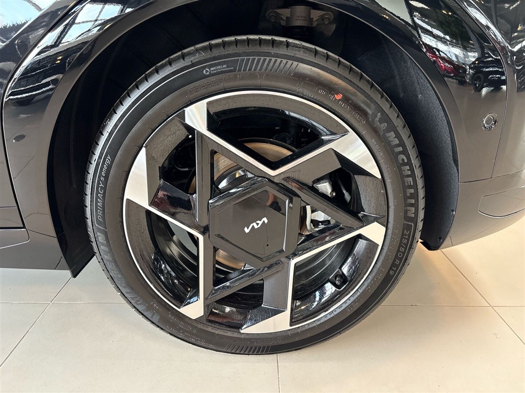Kia EV4 Long Range GT-Line billede 4