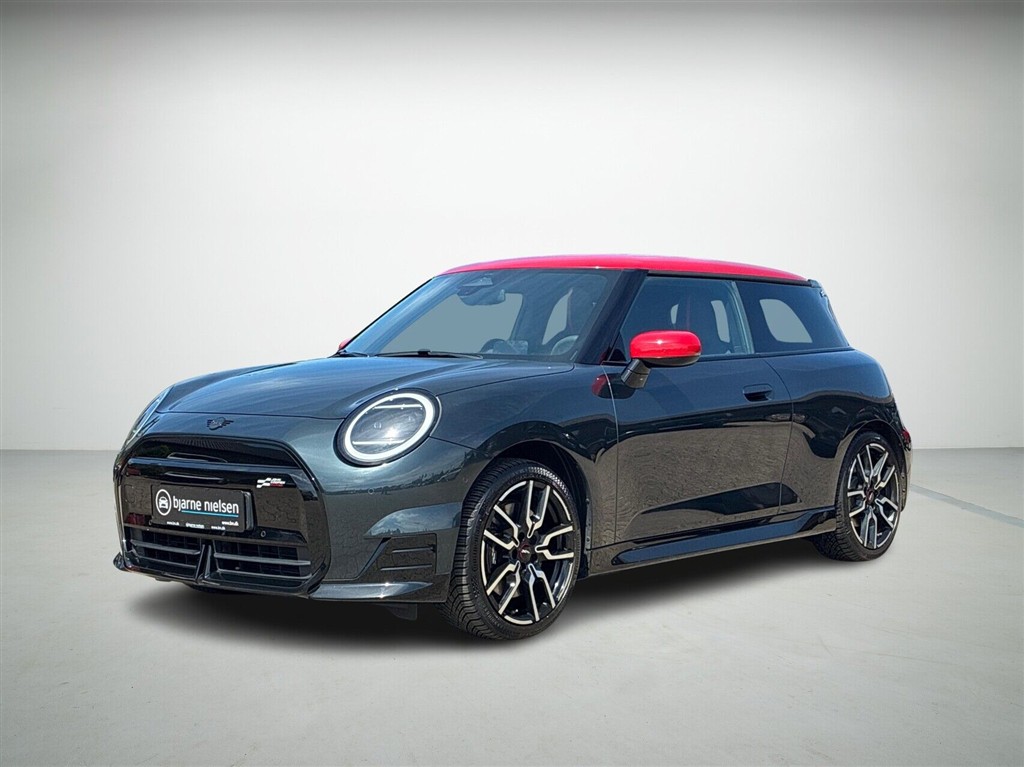 Mini Cooper JCW Trim Option Level M