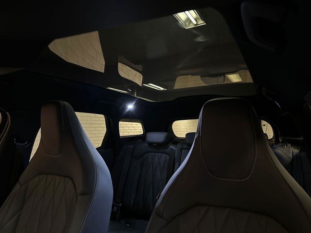 Ford Explorer UR Premium billede 21