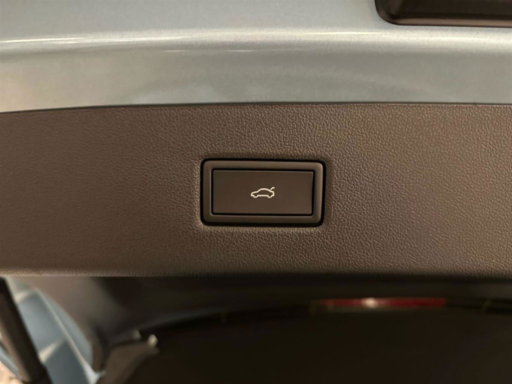 Ford Explorer UR Premium billede 22