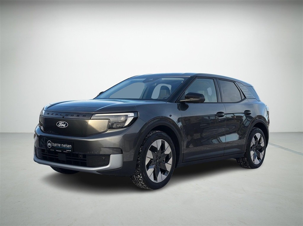 Ford Explorer UR Premium