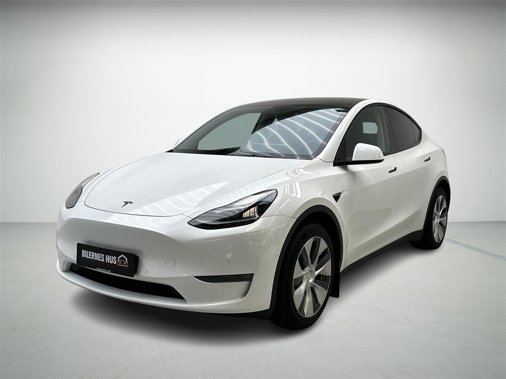 Tesla Model Y Long Range