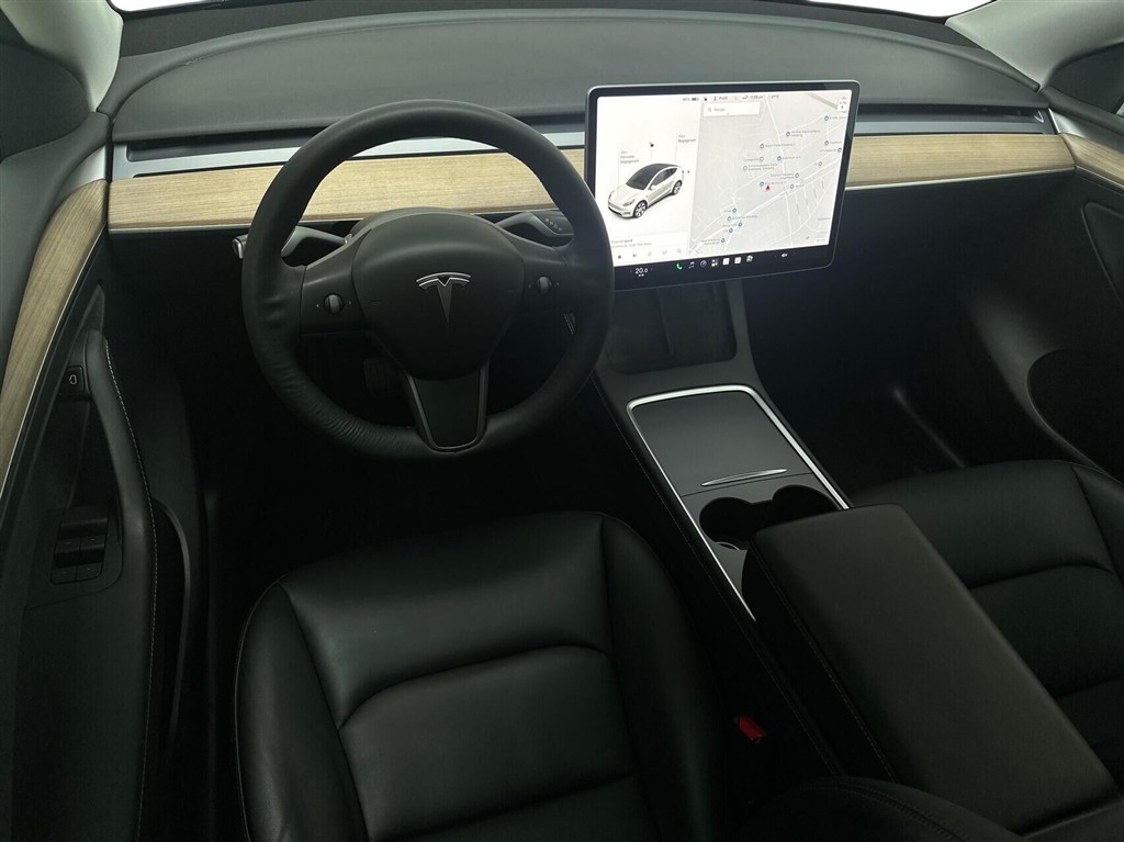 Tesla Model Y Long Range billede 4