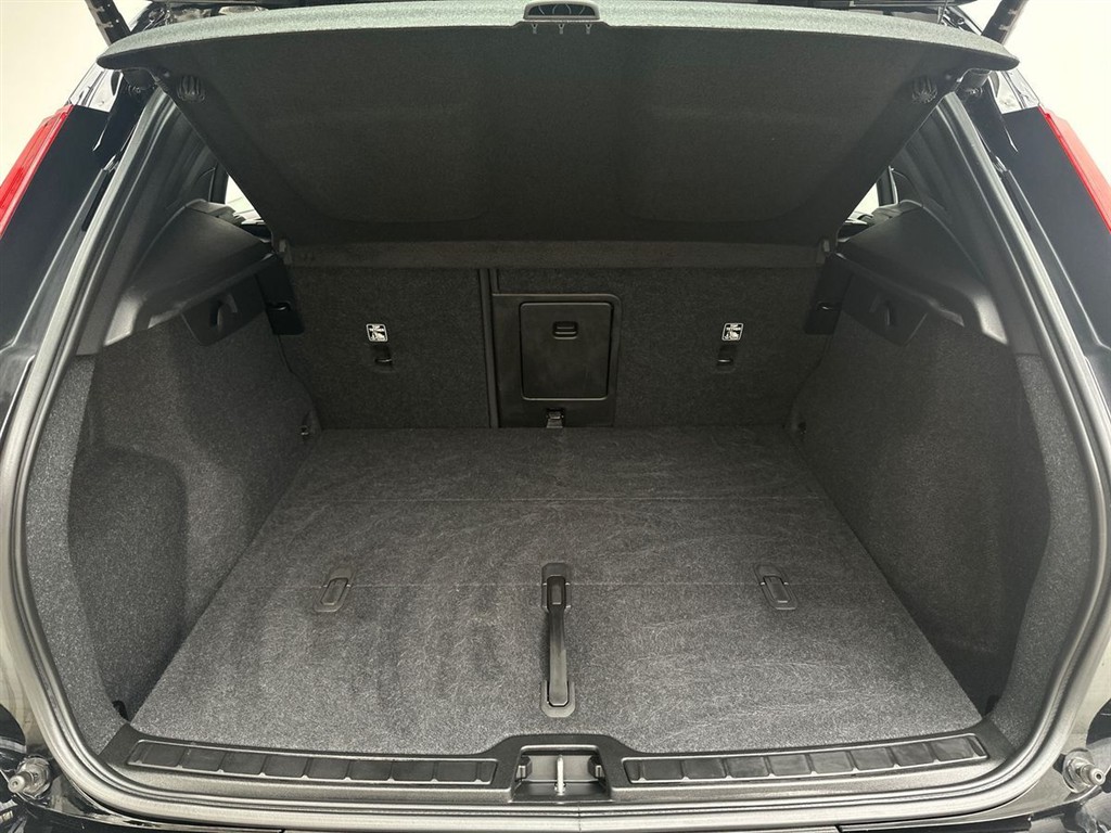 Volvo XC40 Plus billede 14