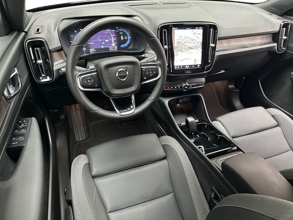 Volvo XC40 Plus billede 18