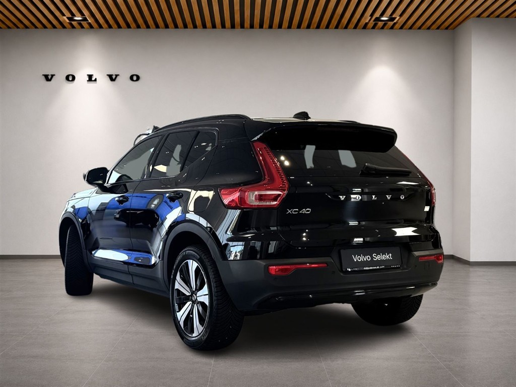 Volvo XC40 Plus billede 2