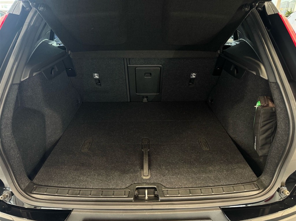 Volvo XC40 Plus billede 11