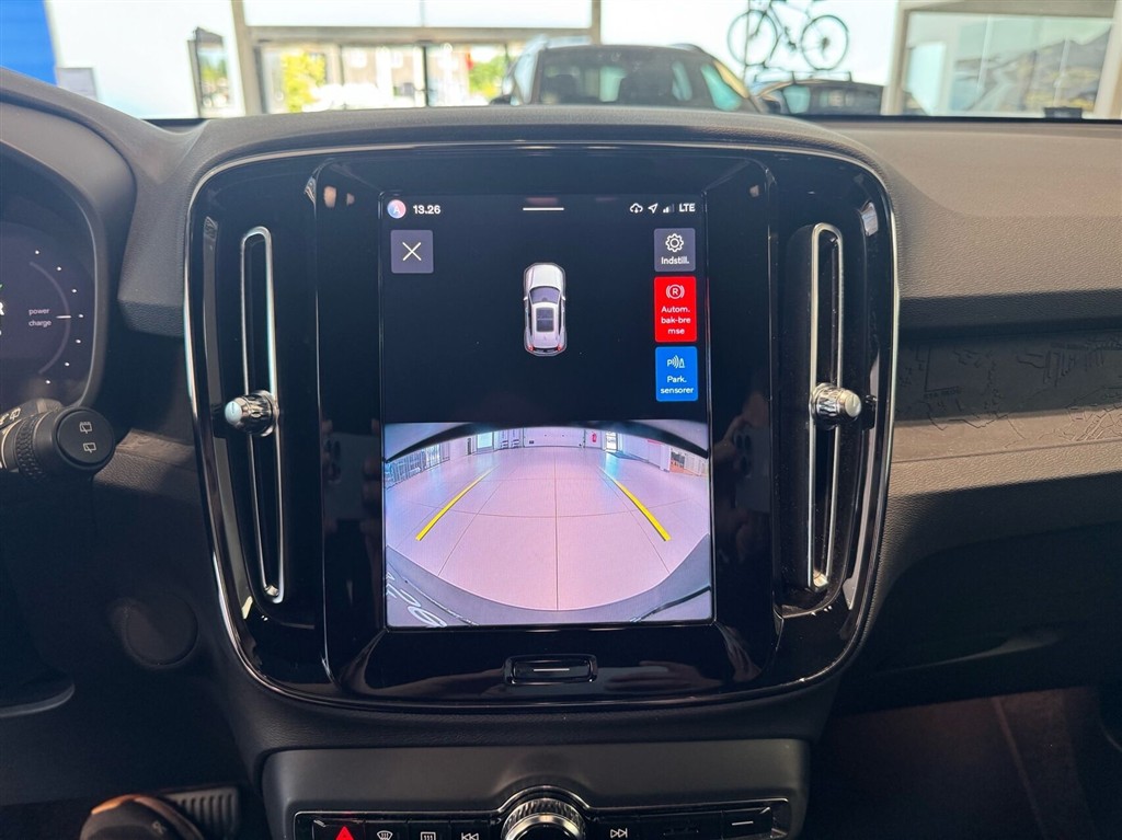 Volvo XC40 Plus billede 22