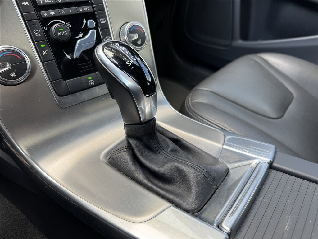 Volvo V60 Momentum billede 6