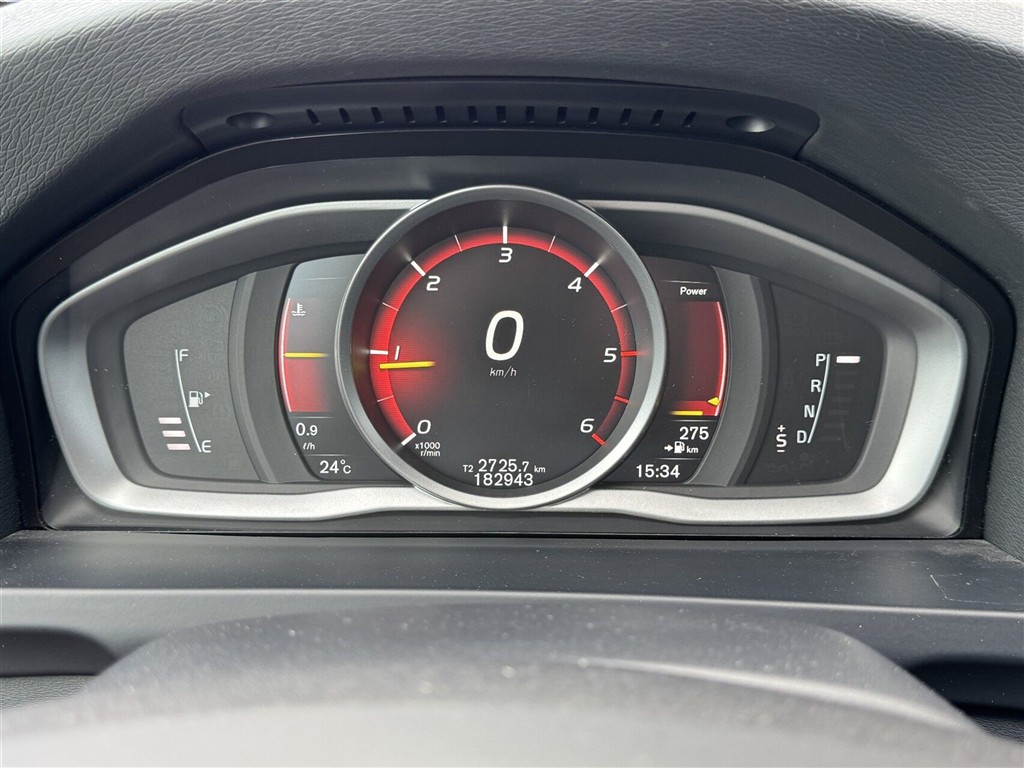 Volvo V60 Momentum billede 13