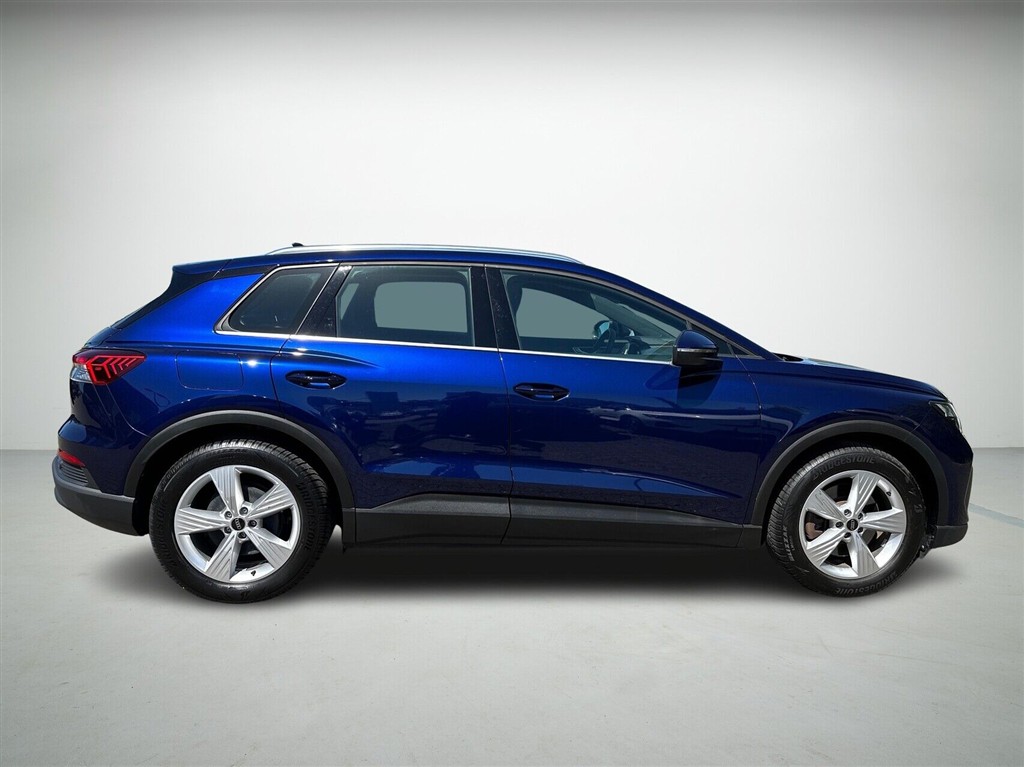 Audi Q4 Attitude generic.image 5