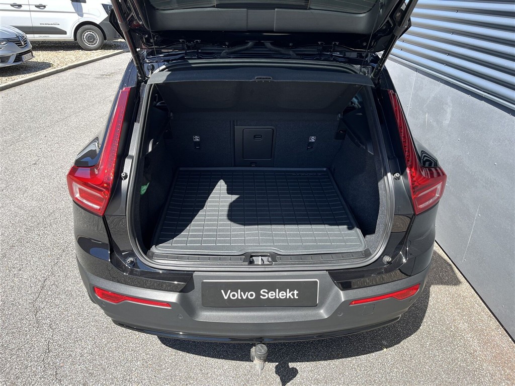 Volvo EX40 Black Edition billede 14