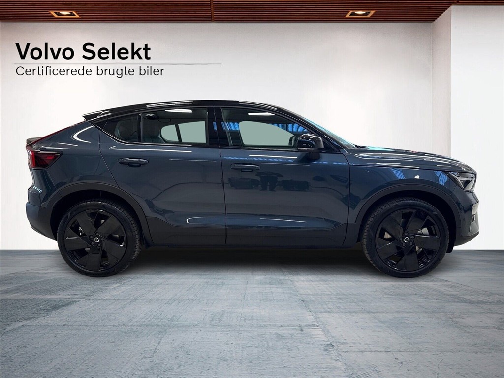 Volvo EC40 Black Edition Excess billede 3