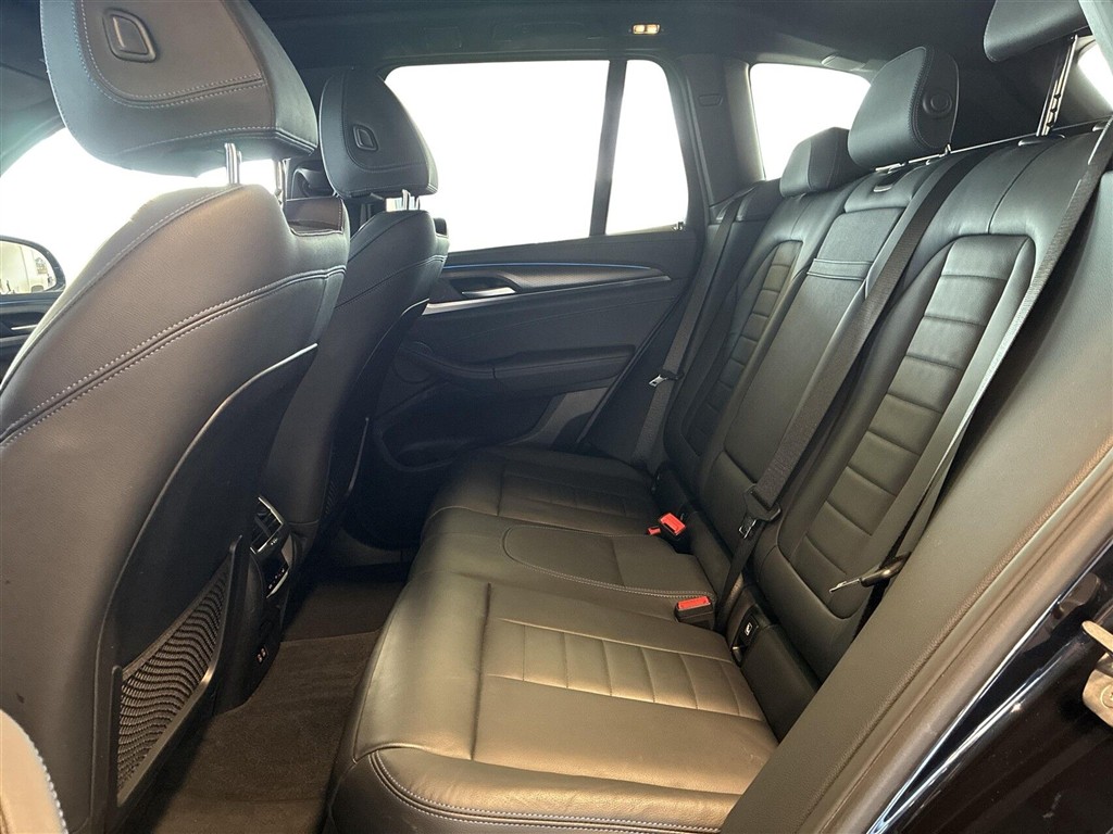 BMW iX3 M-Sport Charged Plus generic.image 18