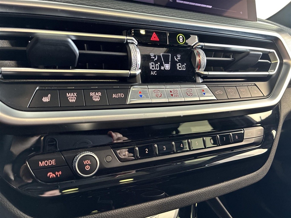 BMW iX3 M-Sport Charged Plus generic.image 28