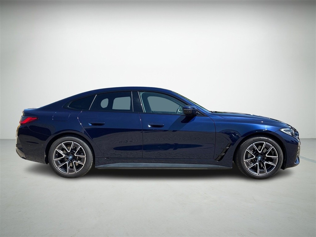 BMW i4 Fully Charged M-Sport billede 7