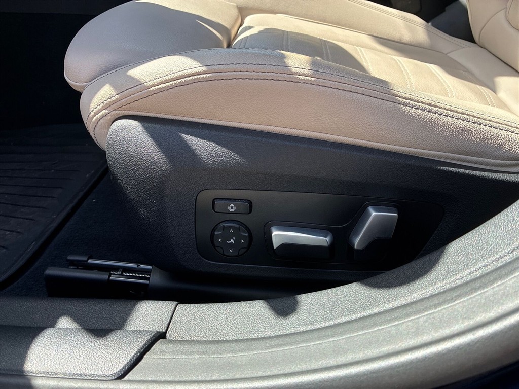 BMW i4 Fully Charged M-Sport billede 10