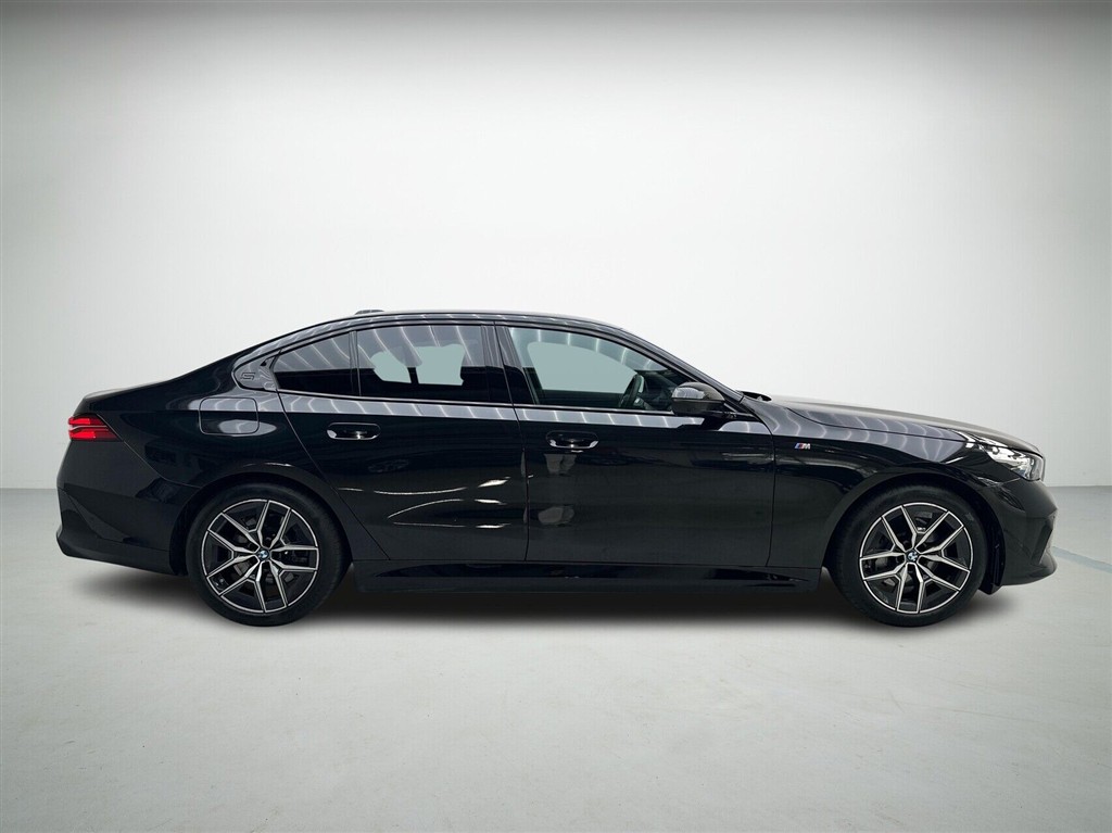 BMW i5 Fully Charged billede 6