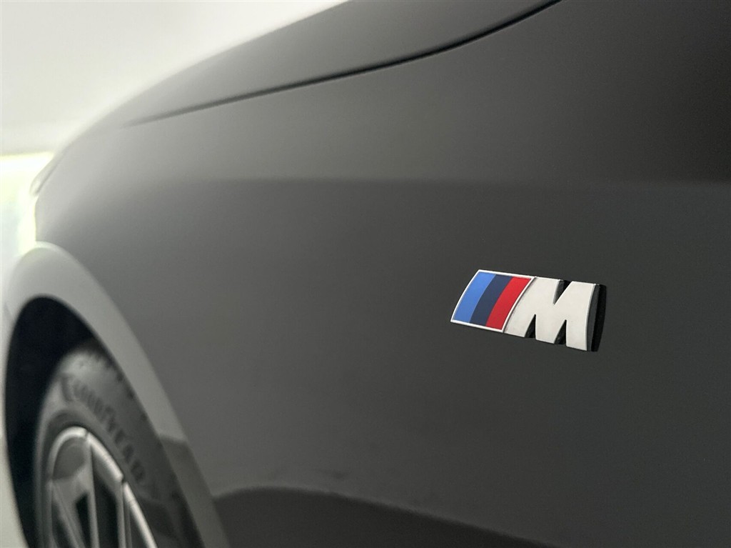 BMW i5 Fully Charged billede 25