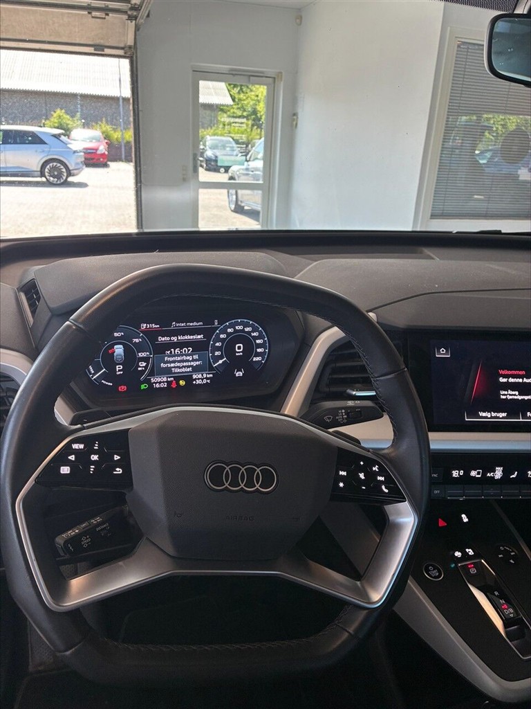 Audi Q4 Attraction billede 3
