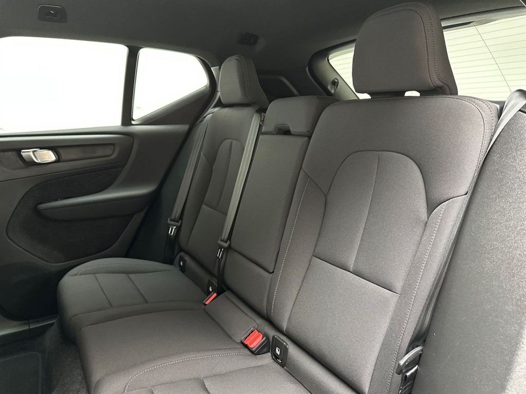 Volvo EX40 Plus billede 7