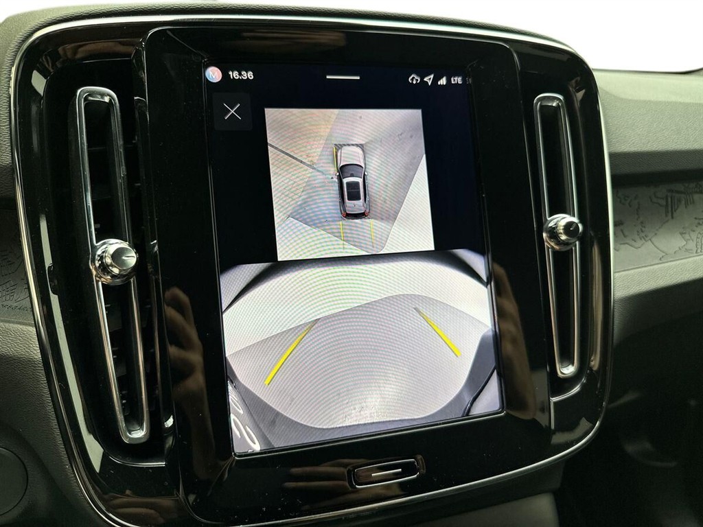 Volvo EX40 Plus billede 16