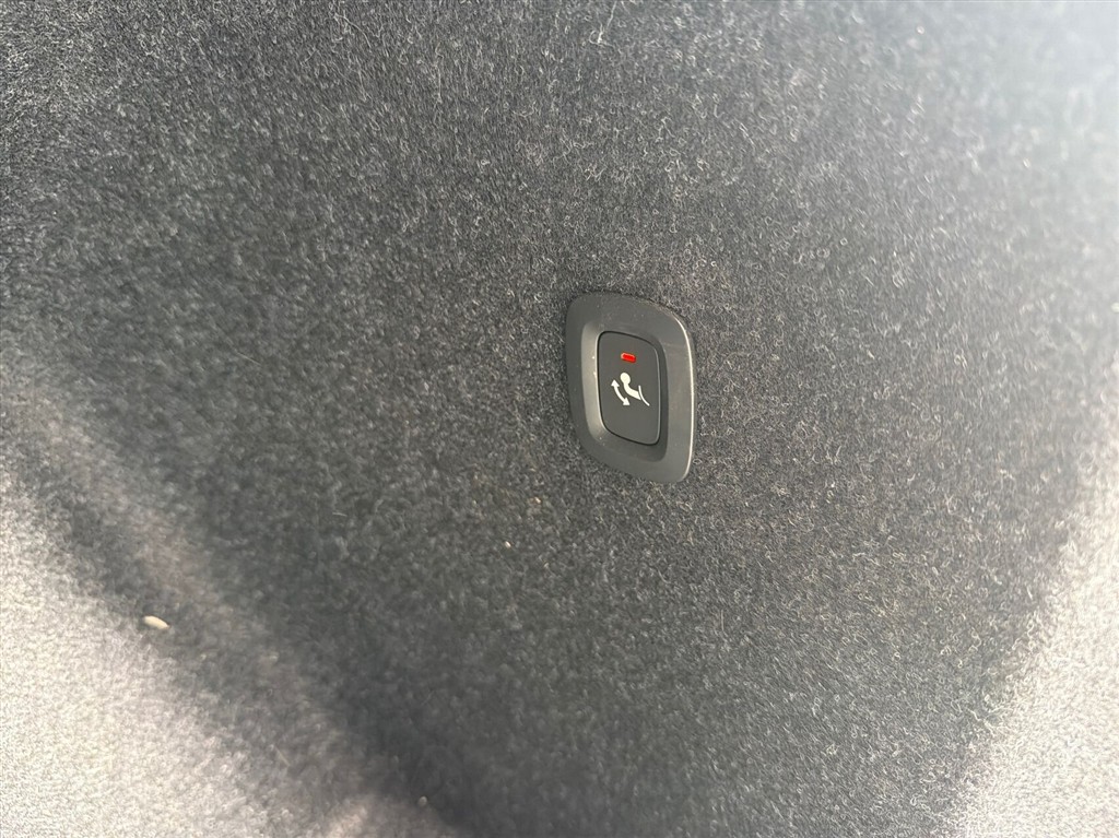 Volvo EC40 Core billede 20