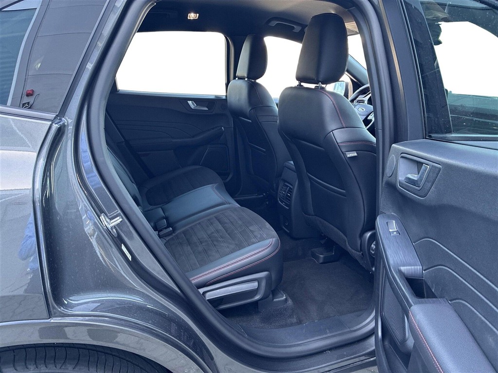 Ford Kuga ST-Line X billede 11