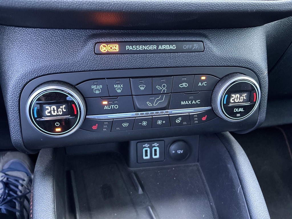 Ford Kuga ST-Line X billede 15