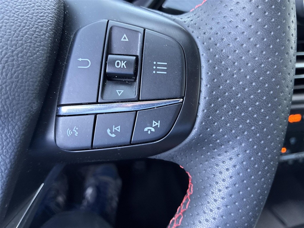 Ford Kuga ST-Line X billede 17