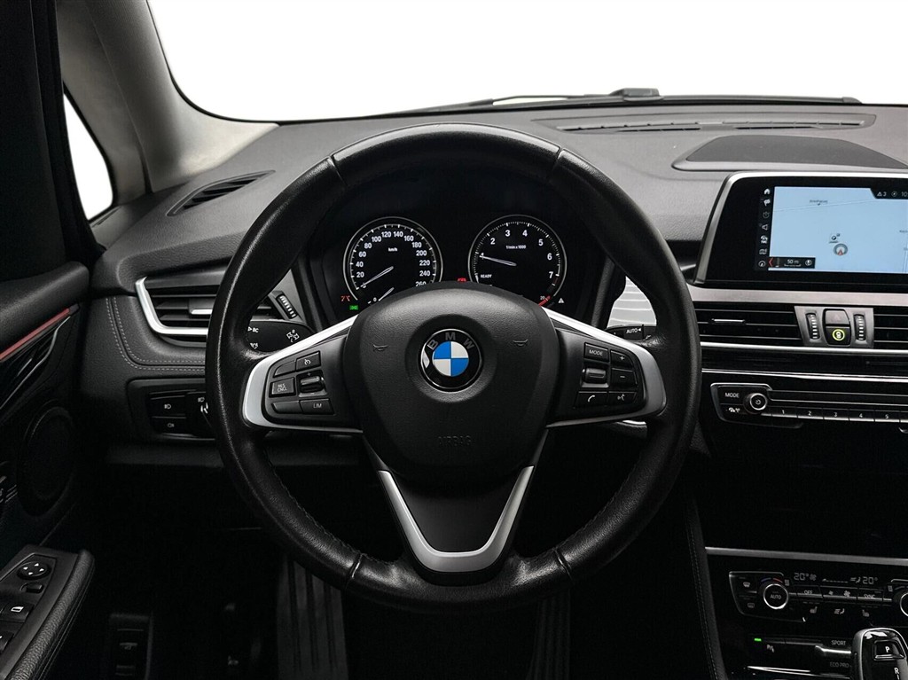 BMW 218i Advantage billede 10