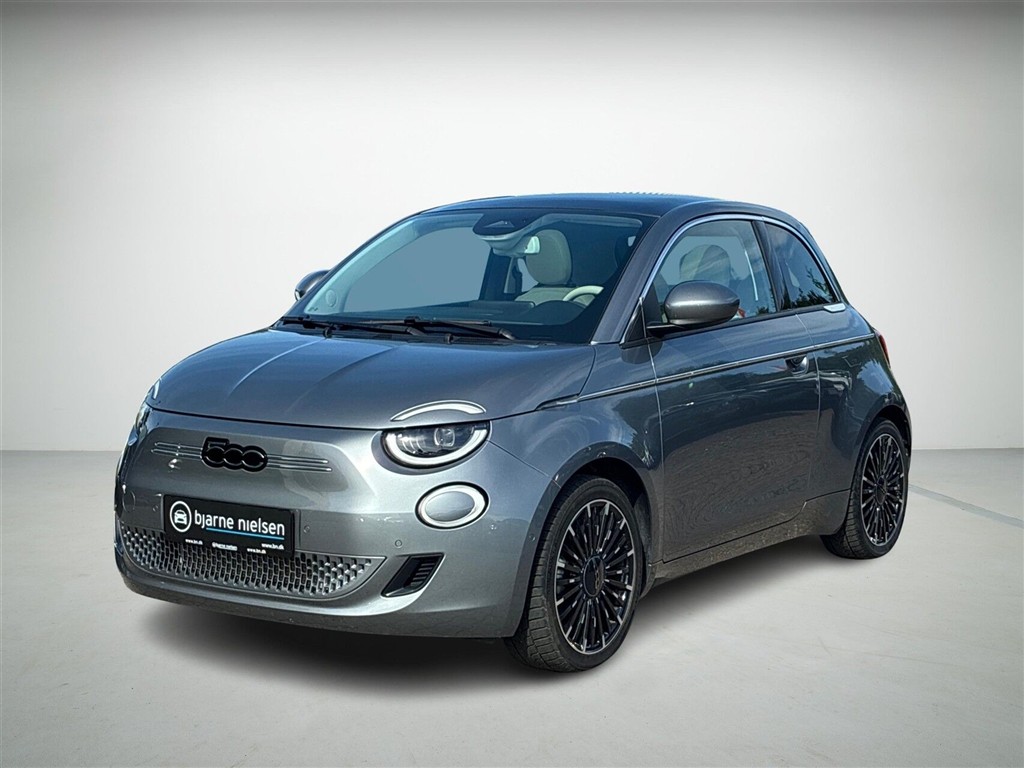 Fiat 500e La Prima