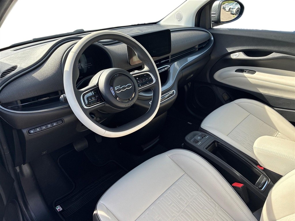 Fiat 500e La Prima billede 3