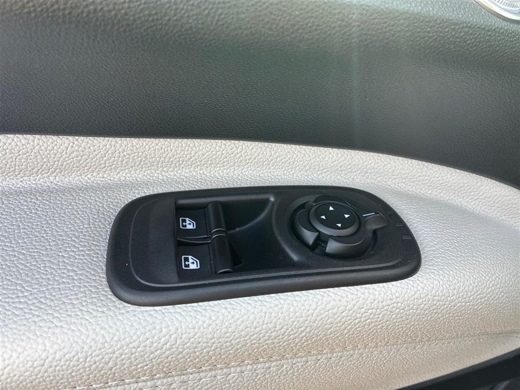 Fiat 500e La Prima billede 15