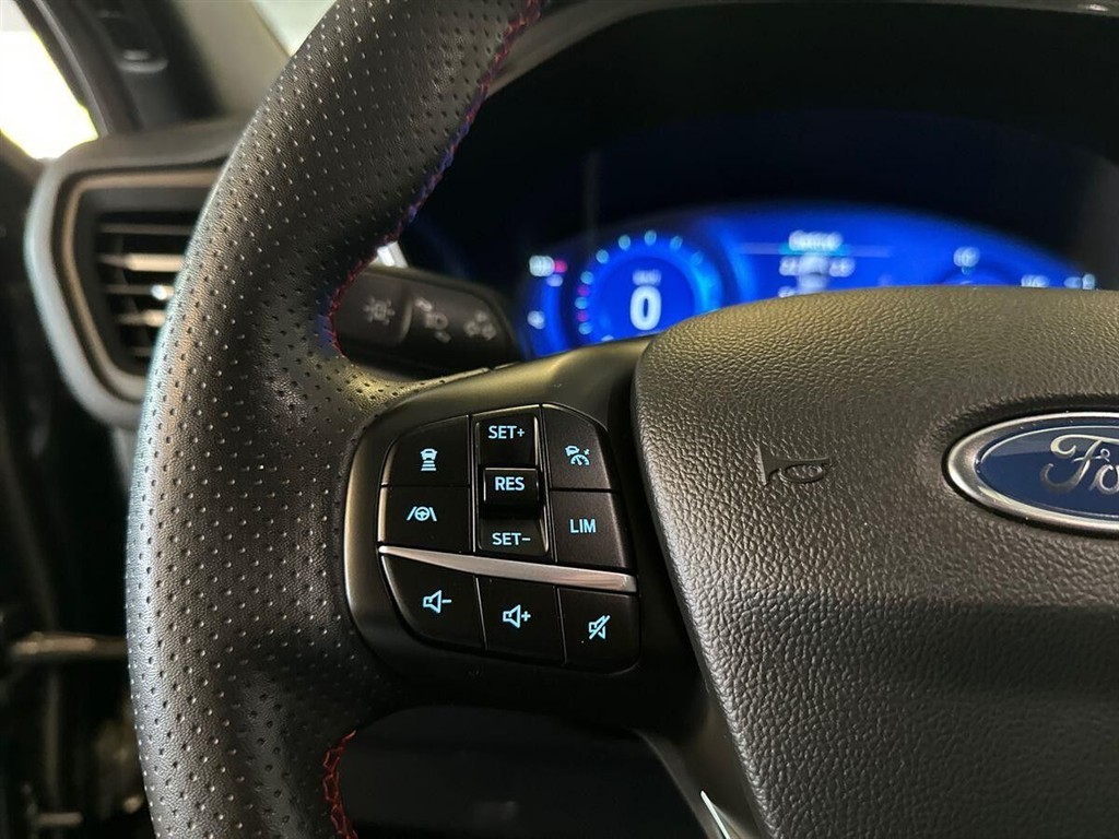 Ford Kuga ST-Line X billede 15
