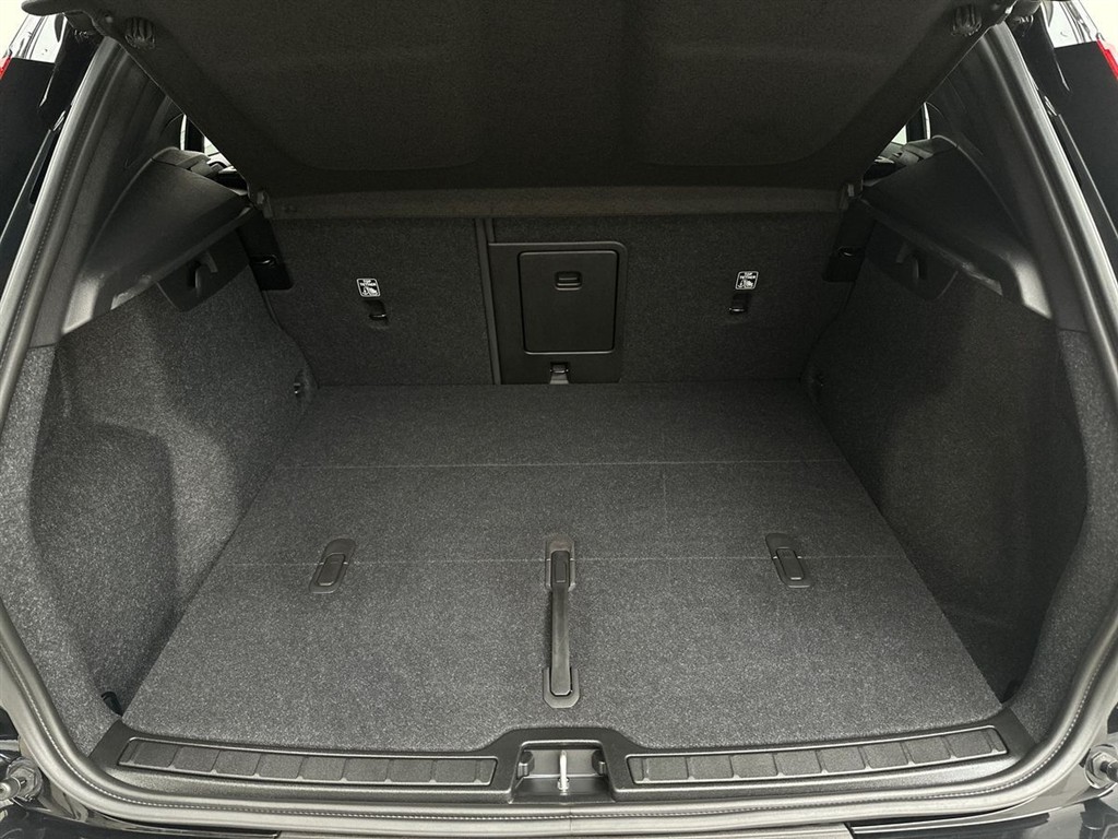 Volvo EX40 Plus billede 14