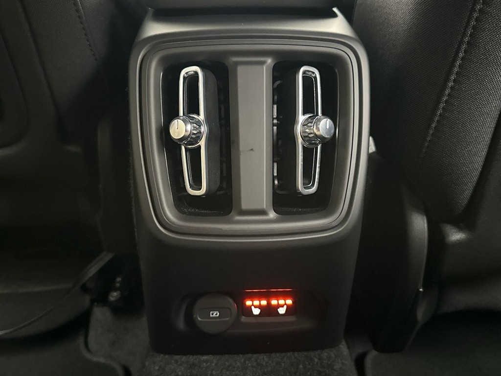 Volvo EX40 Plus billede 21