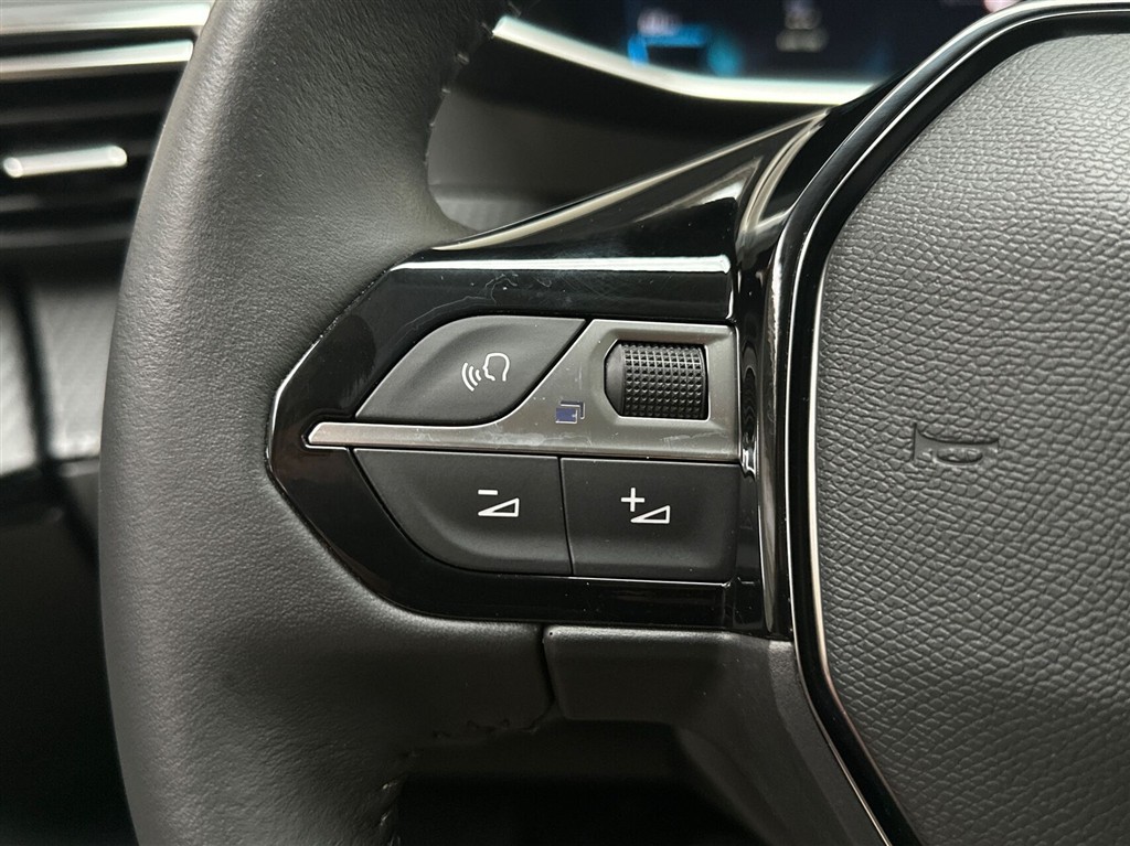 Peugeot e-2008 Allure Pack billede 16