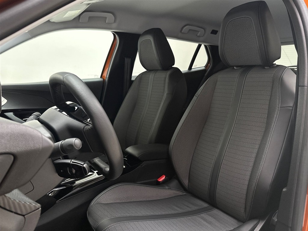 Peugeot e-2008 Allure Pack billede 19