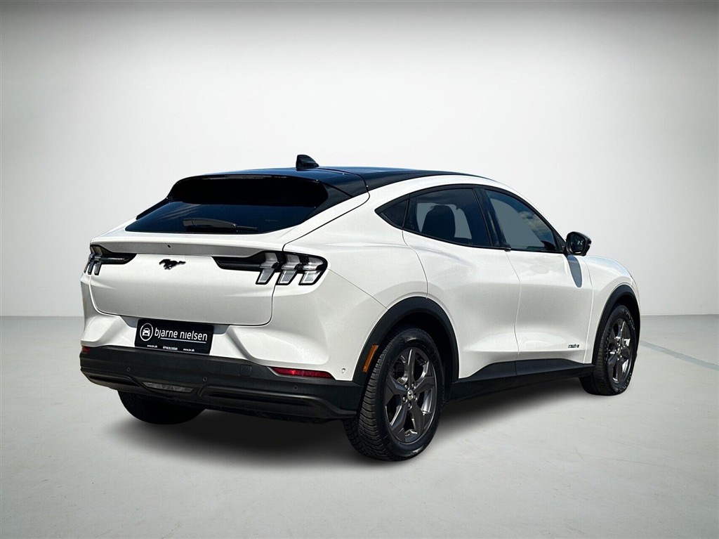Ford Mustang Mach-E SR billede 2