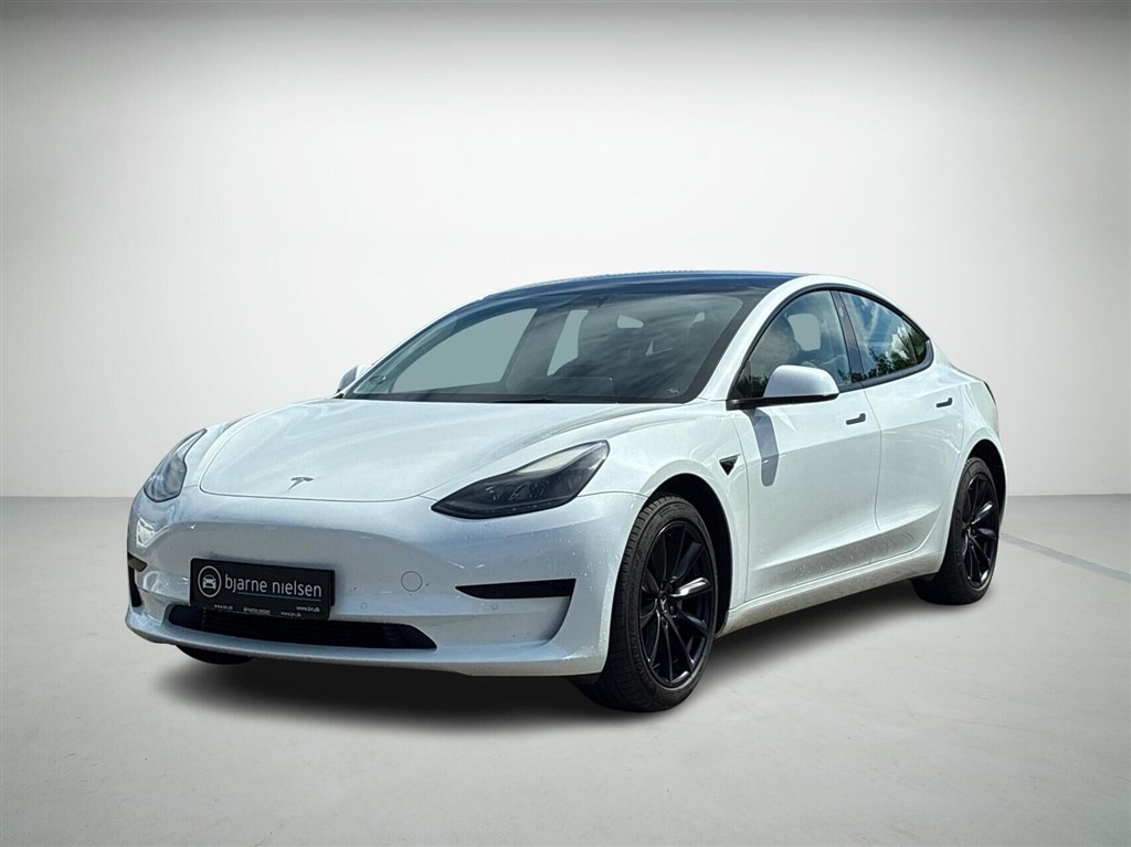 Tesla Model 3 Standard Range Plus