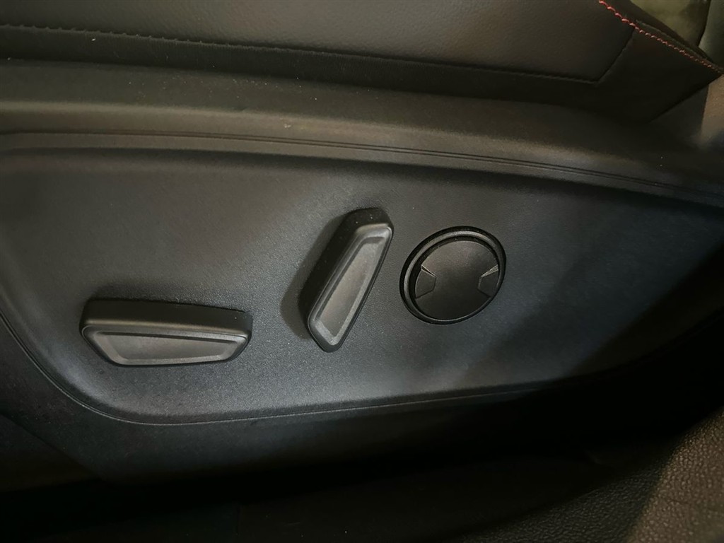 Ford Kuga ST-Line X billede 10
